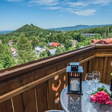 Hotelove Z Biokominkiem Na Skale *