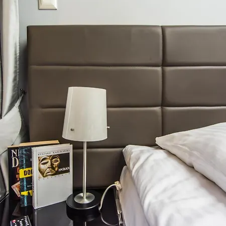 Apartment Hotelove Na Skale *