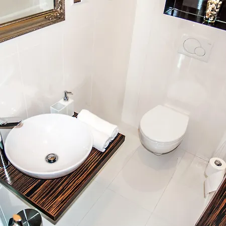 Apartment Apartamenty Hotelove Z Biokominkiem Na Skale *