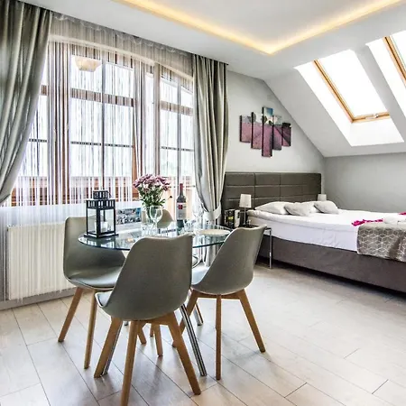 Apartamento Hotelove Z Biokominkiem Na Skale Karpacz