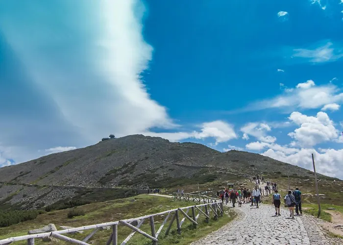 Hotelove Z Biokominkiem Na Skale 아파트 *