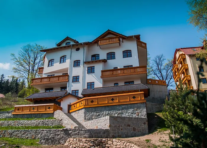 Hotelove Z Biokominkiem Na Skale 아파트 카르파츠